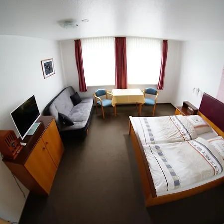 Werdumer Hof 4*